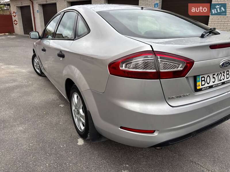 Ліфтбек Ford Mondeo 2011 в Тернополі фото 2 Ліфтбек Ford Mondeo 2011 в Тернополі