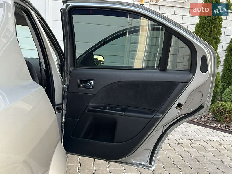 Седан Ford Mondeo 2005 в Одессе