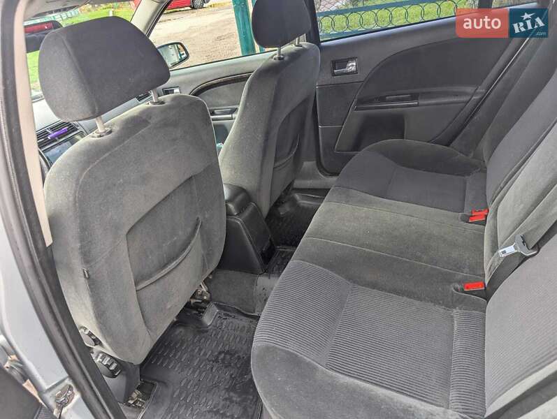 Седан Ford Mondeo 2004 в Монастырище фото 12 Седан Ford Mondeo 2004 в Монастырище