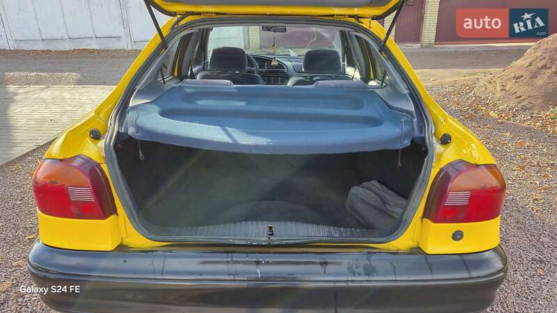Лифтбек Ford Mondeo 1993 в Коростене фото 7 Лифтбек Ford Mondeo 1993 в Коростене