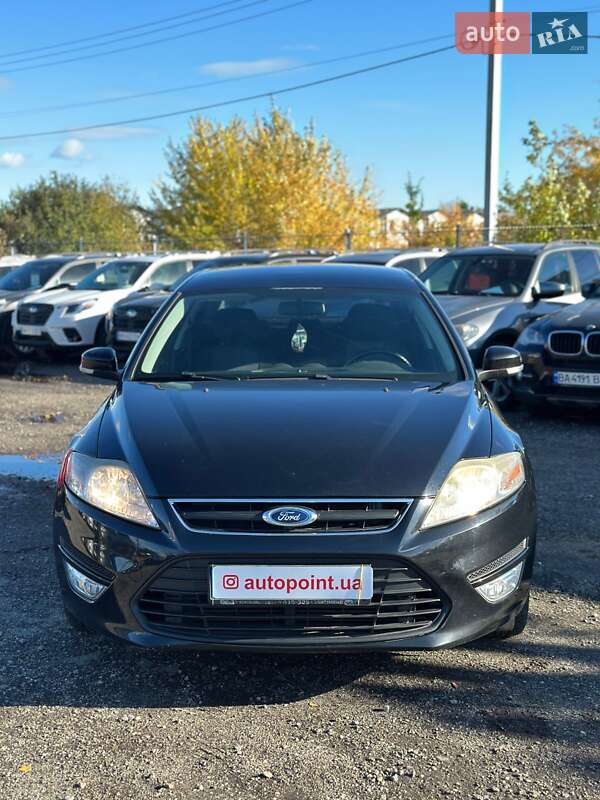 Седан Ford Mondeo 2011 в Білогородці