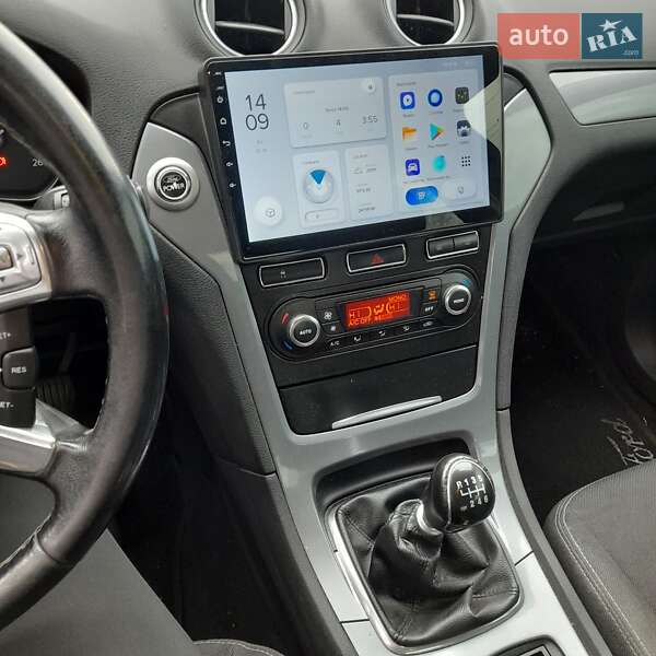 Седан Ford Mondeo 2012 в Луцьку