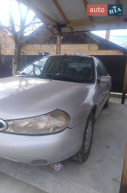 Ліфтбек Ford Mondeo 1997 в Івано-Франківську