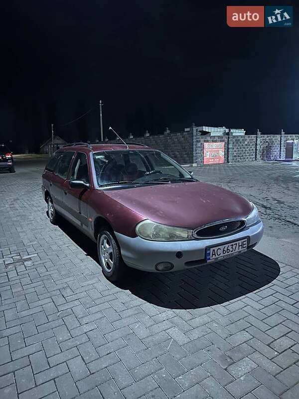 Универсал Ford Mondeo 1998 в Ровно