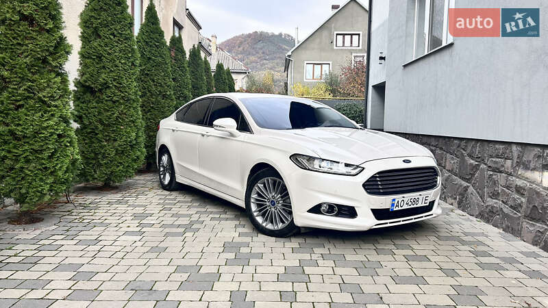 Седан Ford Mondeo 2016 в Мукачево
