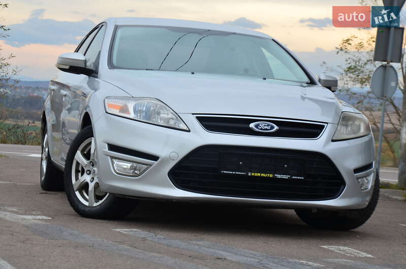 Седан Ford Mondeo 2013 в Дрогобыче