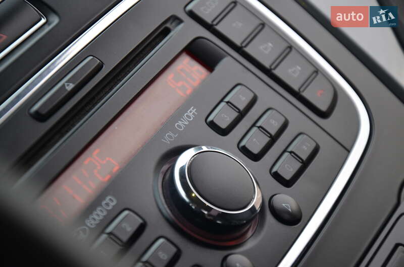 Седан Ford Mondeo 2013 в Дрогобыче