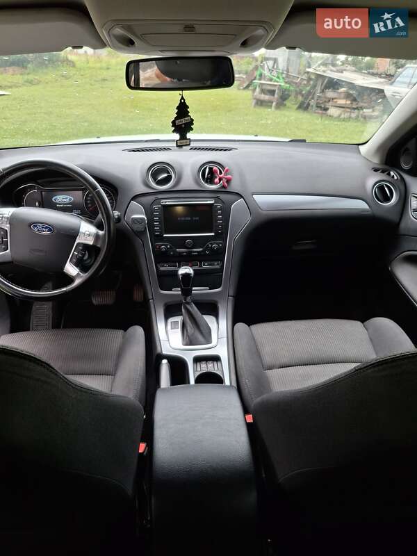 Универсал Ford Mondeo 2011 в Горохове фото 15 Универсал Ford Mondeo 2011 в Горохове
