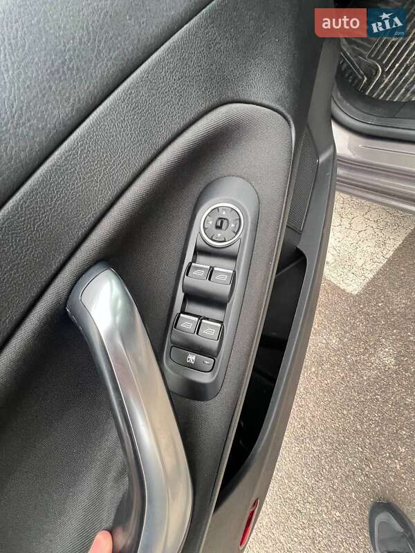 Седан Ford Mondeo 2012 в Черкассах