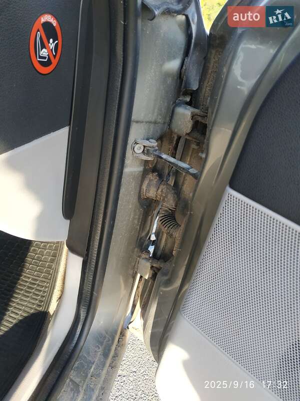 Лифтбек Ford Mondeo 2001 в Киеве