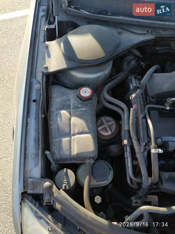 Лифтбек Ford Mondeo 2001 в Киеве