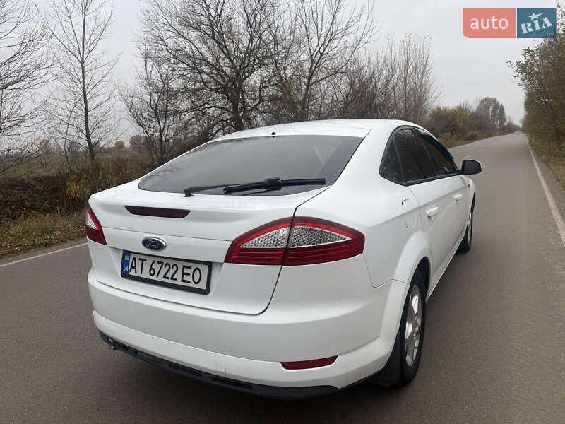 Ліфтбек Ford Mondeo 2010 в Києві фото 9 Ліфтбек Ford Mondeo 2010 в Києві