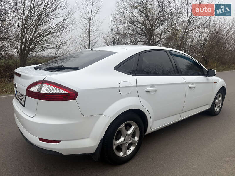 Ліфтбек Ford Mondeo 2010 в Києві фото 10 Ліфтбек Ford Mondeo 2010 в Києві