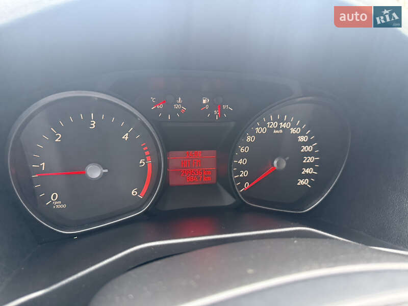 Ліфтбек Ford Mondeo 2010 в Києві фото 22 Ліфтбек Ford Mondeo 2010 в Києві