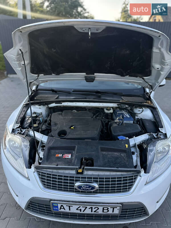 Универсал Ford Mondeo 2010 в Ярмолинцах