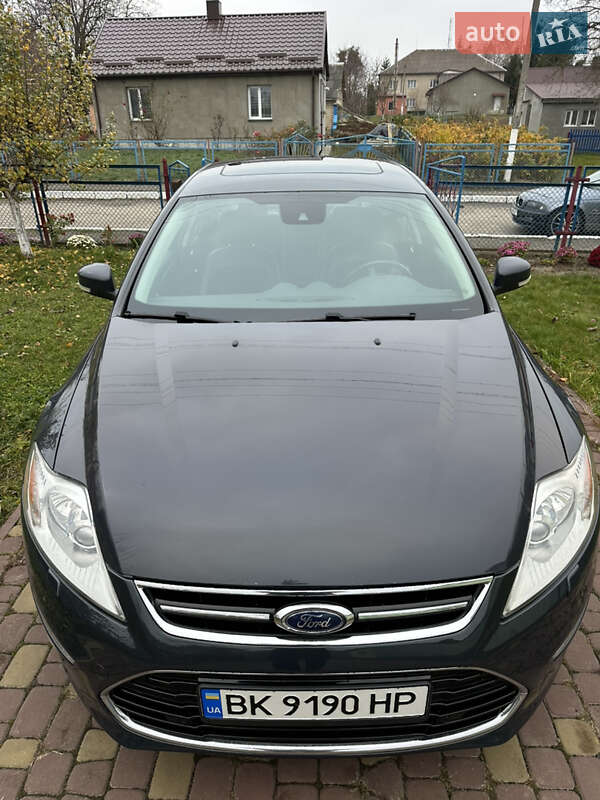 Седан Ford Mondeo 2014 в Рівному фото Седан Ford Mondeo 2014 в Рівному