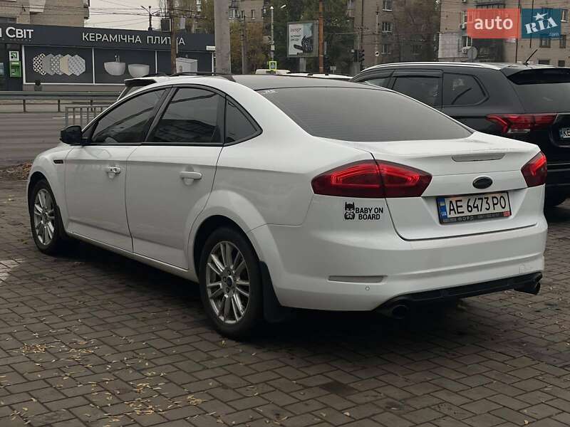 Седан Ford Mondeo 2011 в Дніпрі