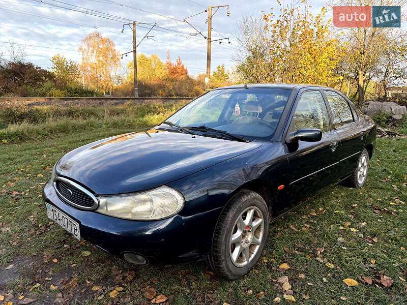 Лифтбек Ford Mondeo 1997 в Бродах фото 4 Лифтбек Ford Mondeo 1997 в Бродах