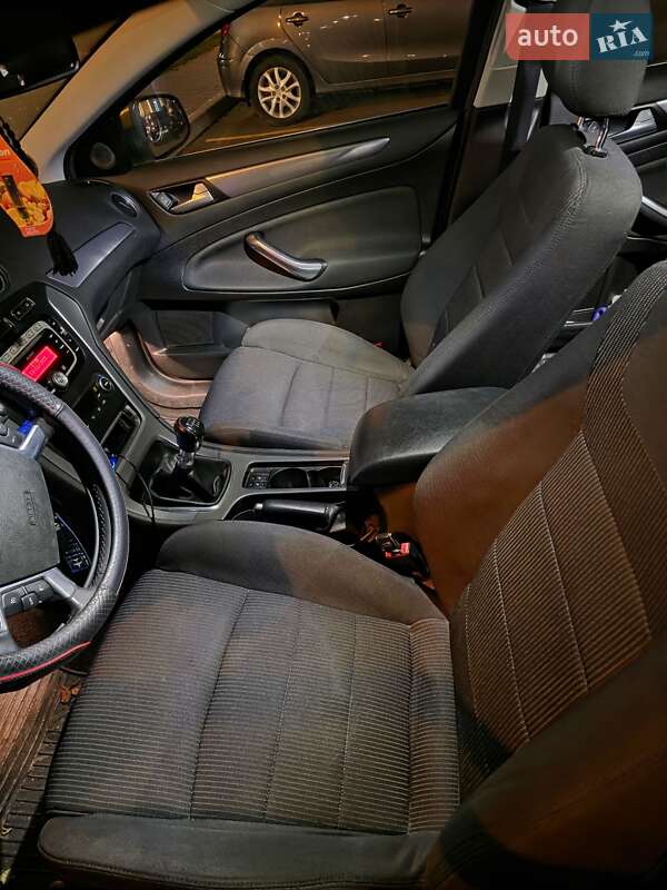 Ліфтбек Ford Mondeo 2011 в Києві фото 9 Ліфтбек Ford Mondeo 2011 в Києві