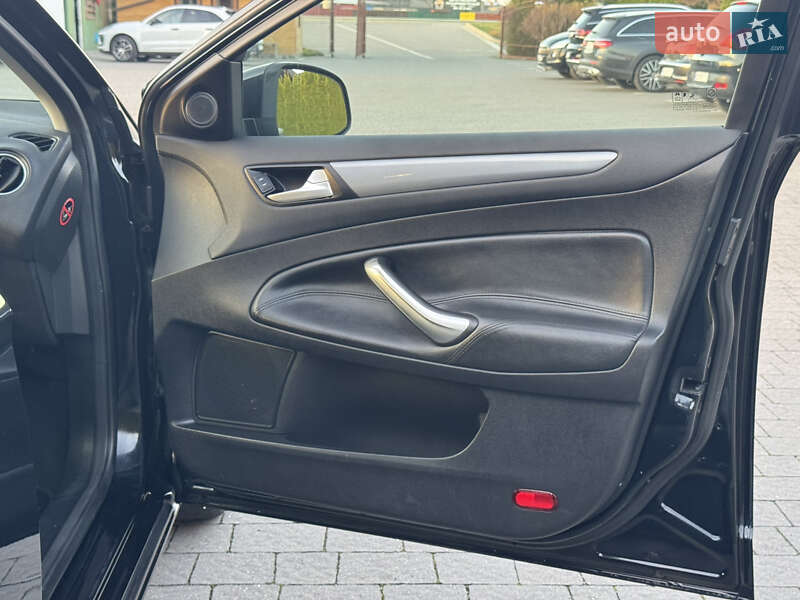 Універсал Ford Mondeo 2011 в Стрию