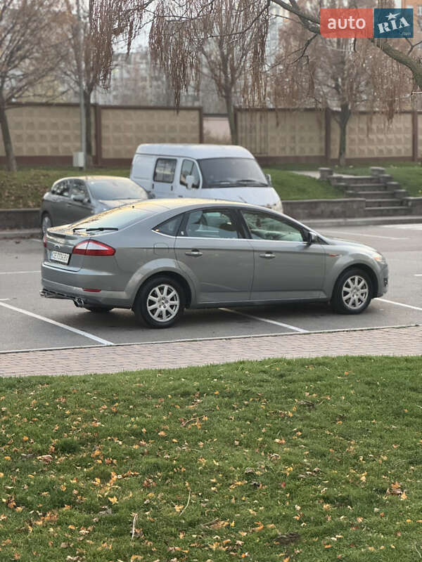 Ліфтбек Ford Mondeo 2007 в Києві