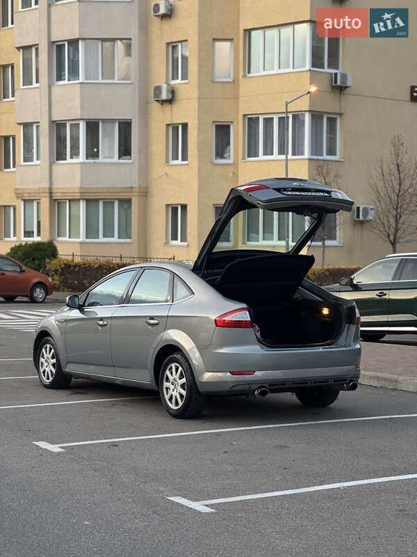 Ліфтбек Ford Mondeo 2007 в Києві