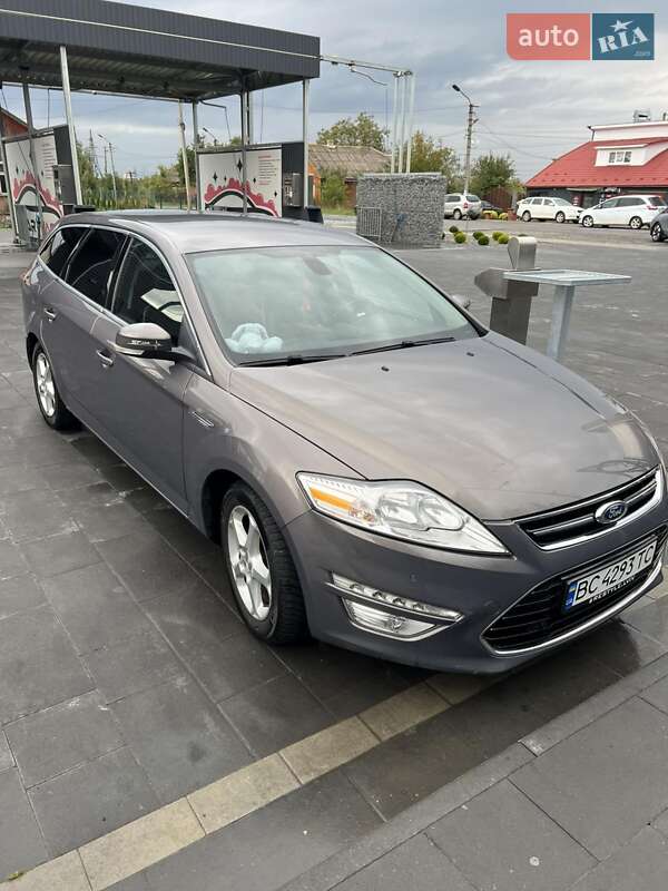 Ford Mondeo 2013 Ford Mondeo 2013