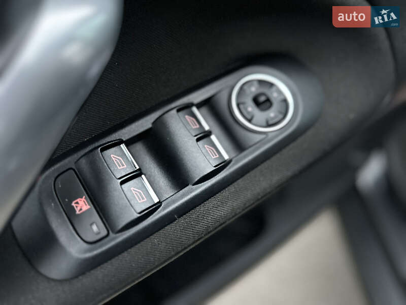 Лифтбек Ford Mondeo 2007 в Хмельницком фото 38 Лифтбек Ford Mondeo 2007 в Хмельницком