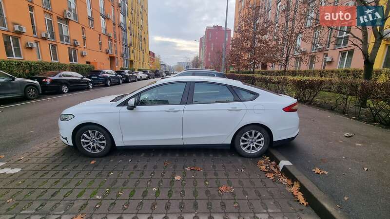 Ліфтбек Ford Mondeo 2017 в Києві