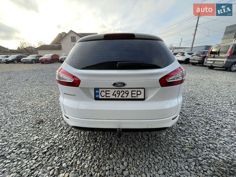 Універсал Ford Mondeo 2012 в Чернівцях