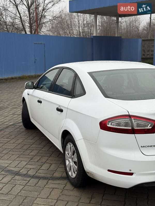 Седан Ford Mondeo 2012 в Малине фото 8 Седан Ford Mondeo 2012 в Малине