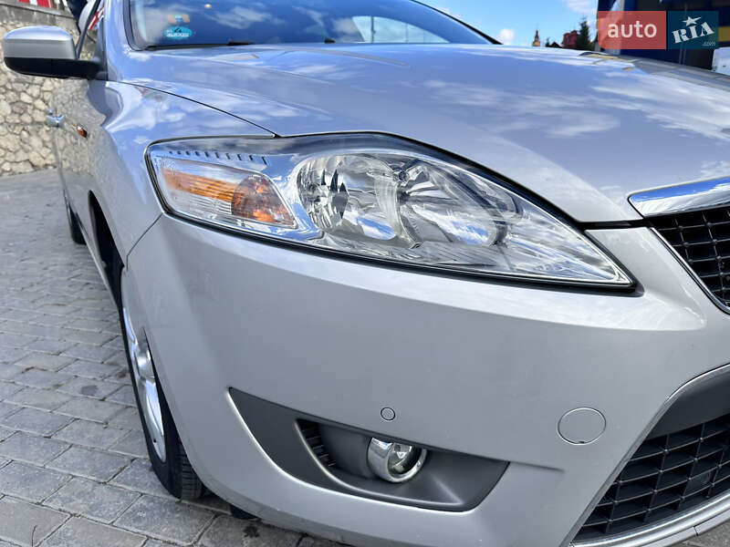 Універсал Ford Mondeo 2009 в Тернополі