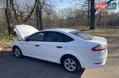 Седан Ford Mondeo 2011 в Ирпене