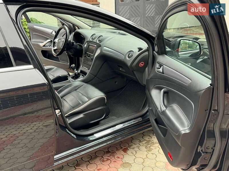 Универсал Ford Mondeo 2013 в Лозовой