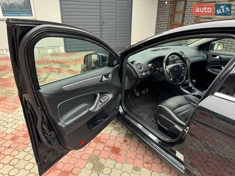 Универсал Ford Mondeo 2013 в Лозовой