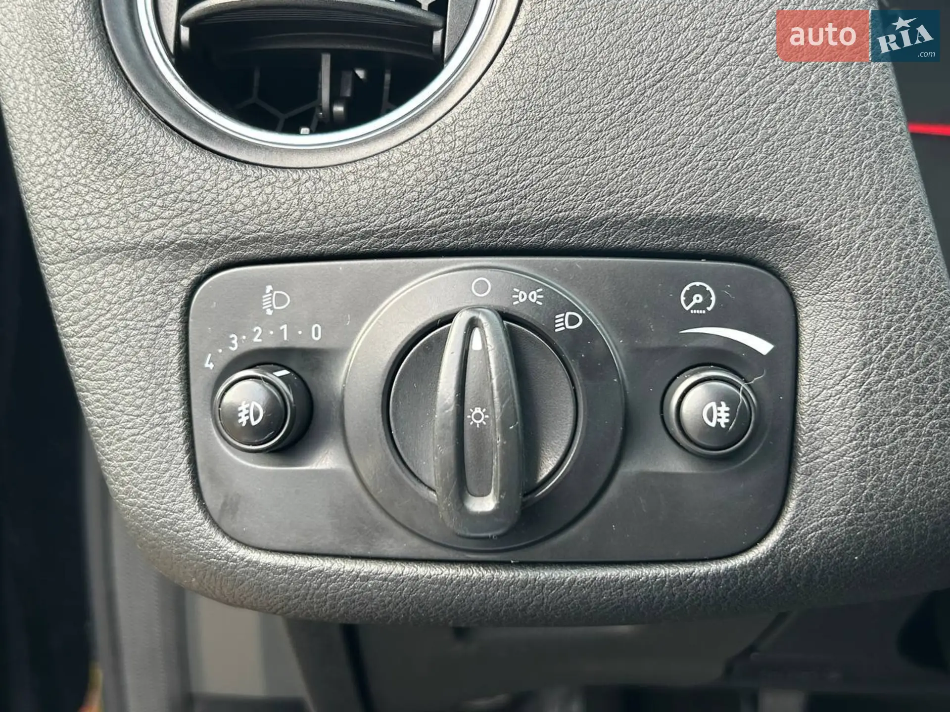 2010 Ford Mondeo - мініатюра 16