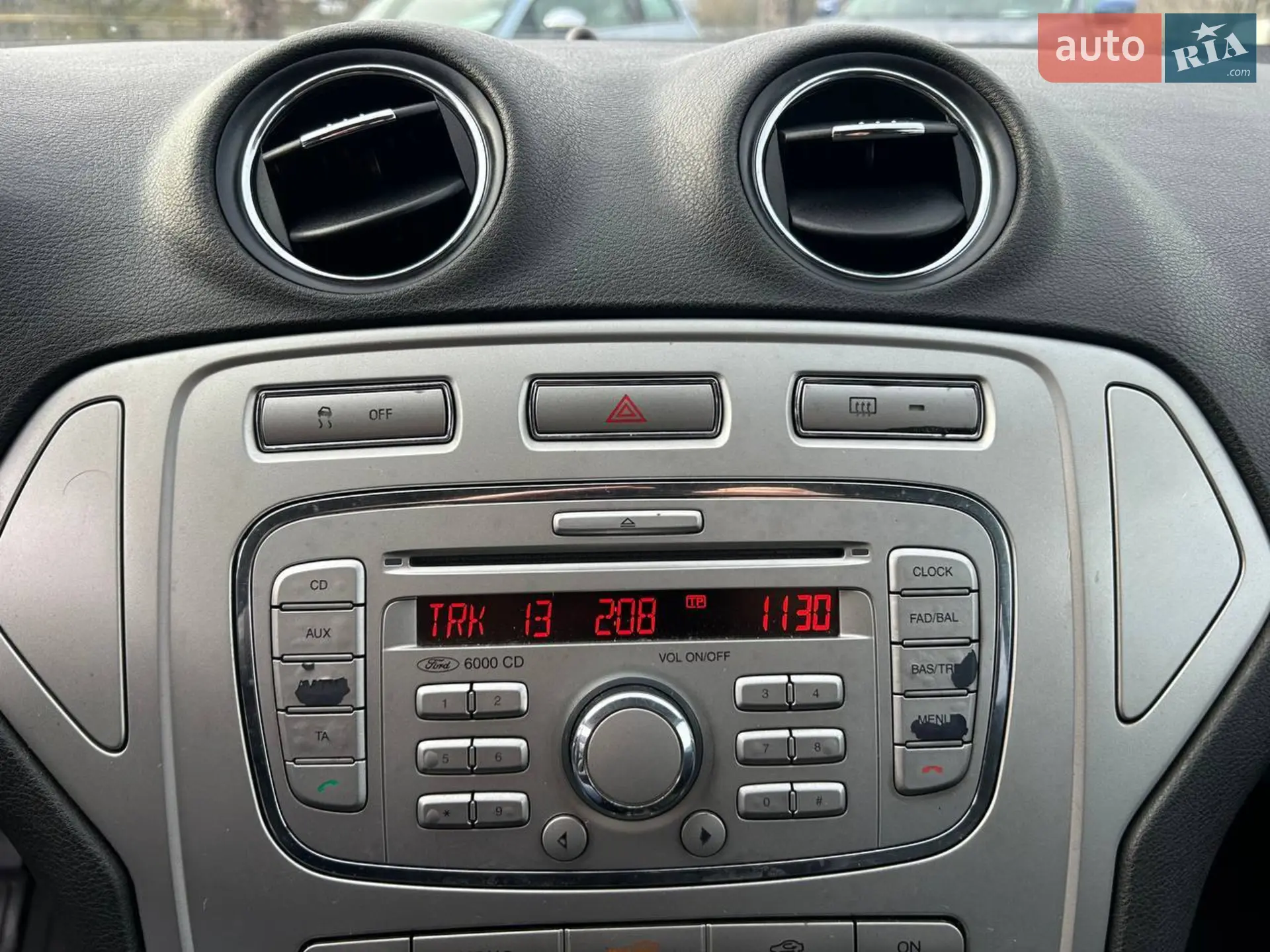 2010 Ford Mondeo - мініатюра 23
