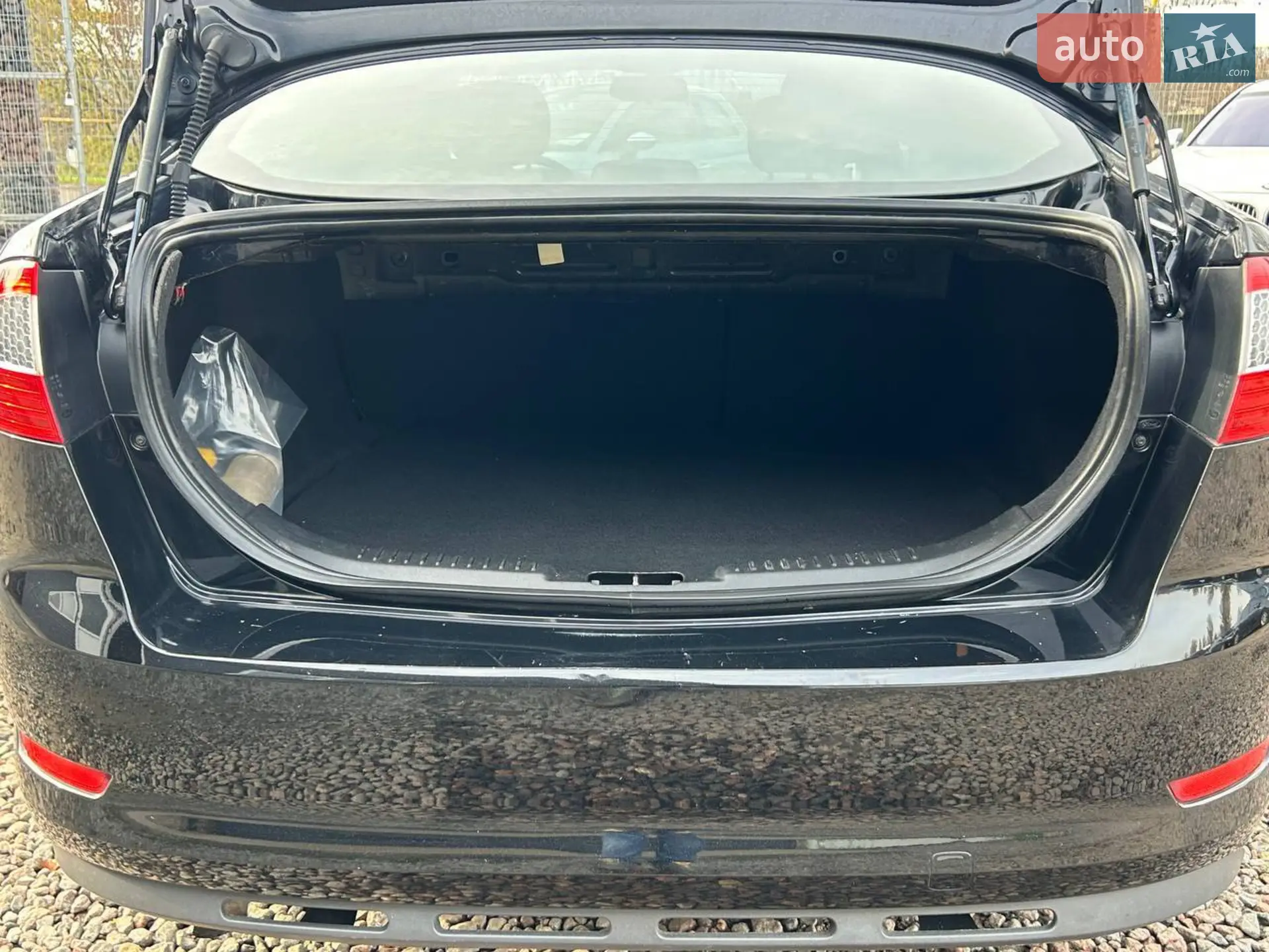 2010 Ford Mondeo - мініатюра 28