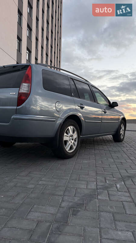 Универсал Ford Mondeo 2001 в Днепре