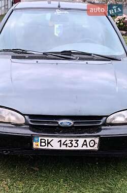 Седан Ford Mondeo 1993 в Демидівці
