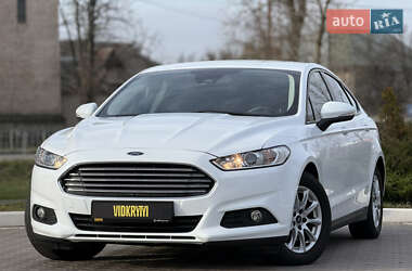 Лифтбек Ford Mondeo 2017 в Киеве