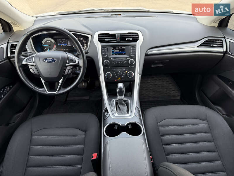 Лифтбек Ford Mondeo 2017 в Киеве