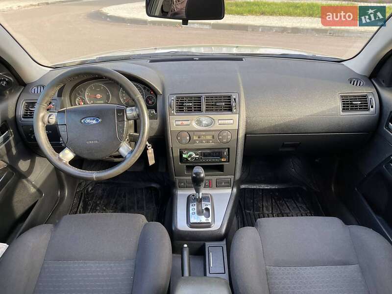Седан Ford Mondeo 2003 в Харькове
