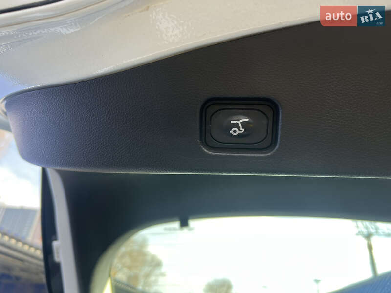 Ліфтбек Ford Mondeo 2019 в Києві