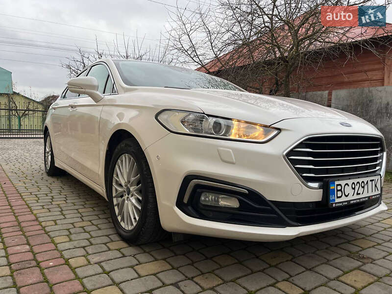Ліфтбек Ford Mondeo 2019 в Радехові