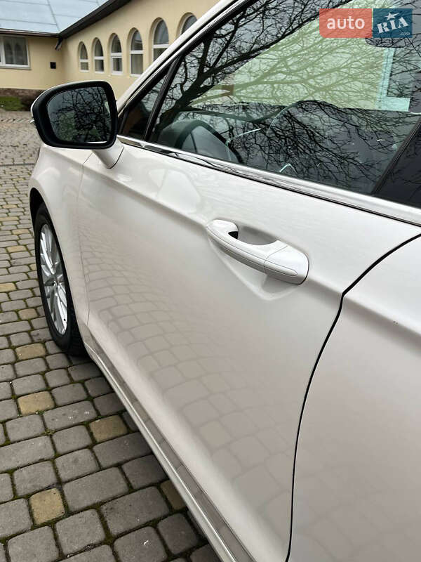 Ліфтбек Ford Mondeo 2019 в Радехові