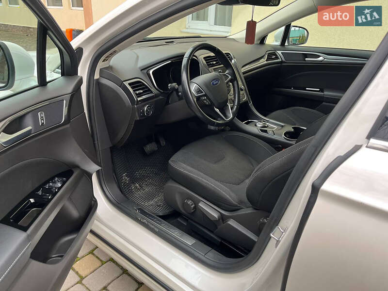 Ліфтбек Ford Mondeo 2019 в Радехові