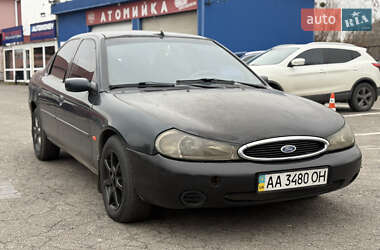 Седан Ford Mondeo 1996 в Софіївській Борщагівці
