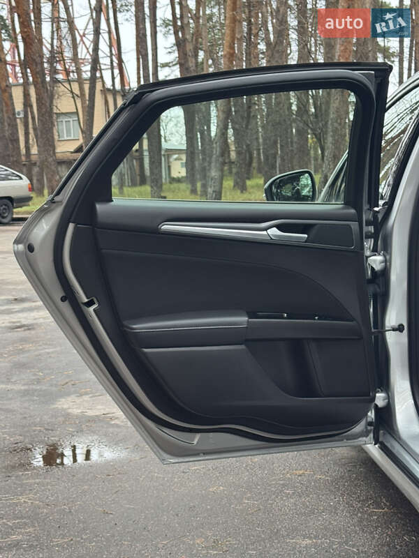 Лифтбек Ford Mondeo 2018 в Черкассах