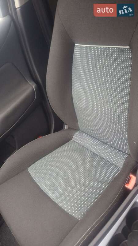 Универсал Ford Mondeo 2011 в Сарнах